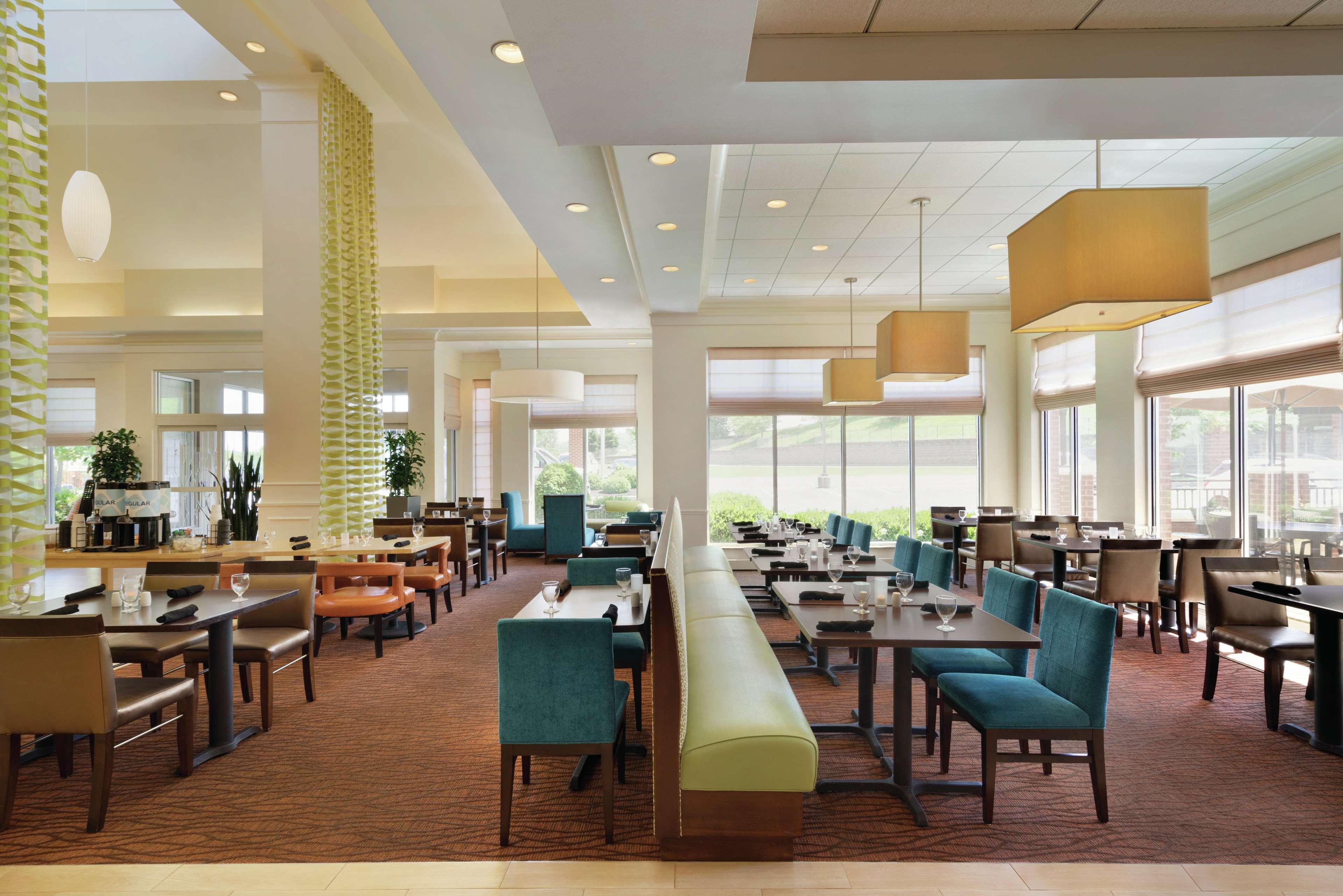 Hilton Garden Inn Harrisburg East Exterior foto